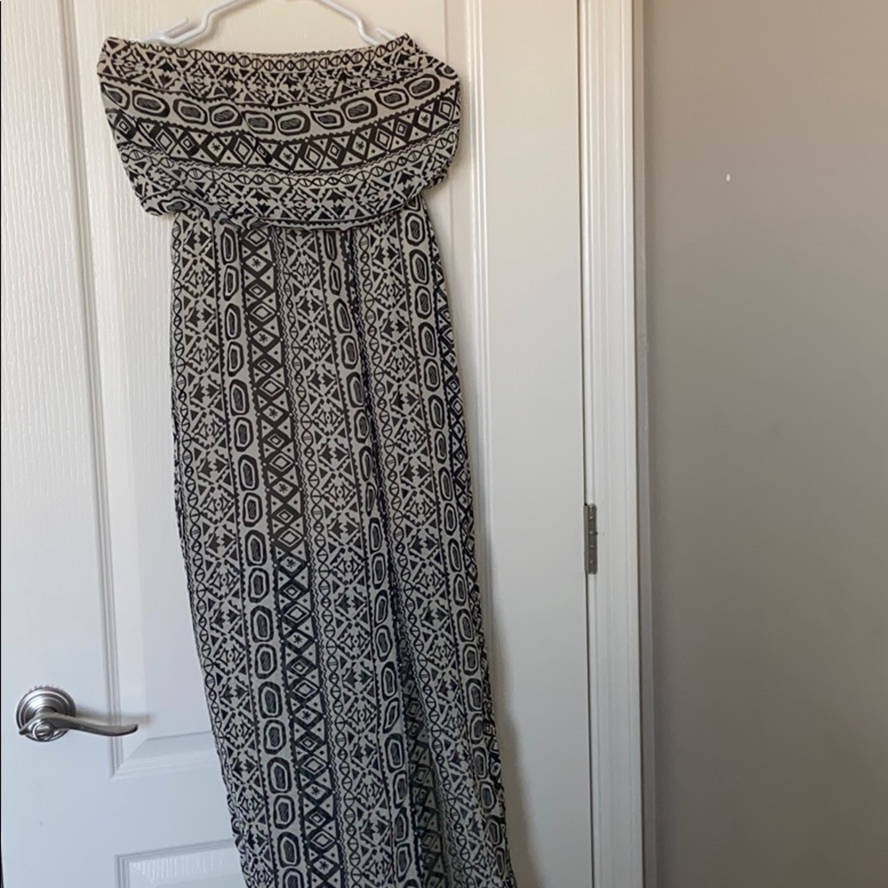 Strapless dress